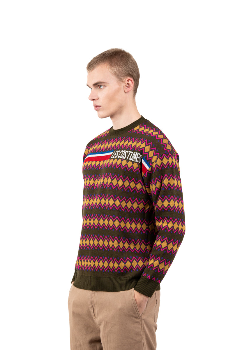 Pullover con ricamo e logo frontale