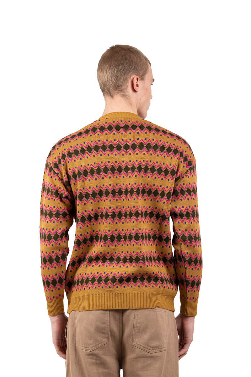Pullover con ricamo e logo frontale